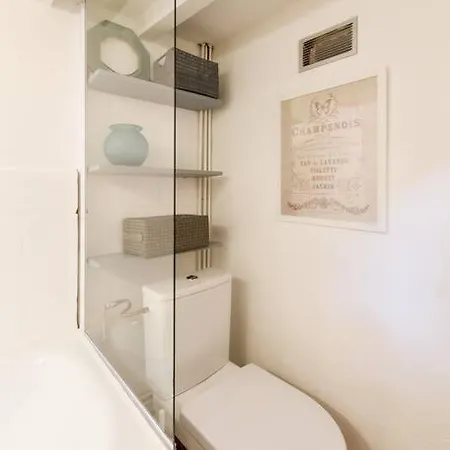 Apartamento T1 Bis Au Coeur Du Vieux Burdeos