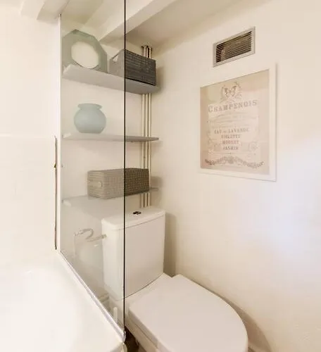 Apartamento T1 Bis Au Coeur Du Vieux Burdeos