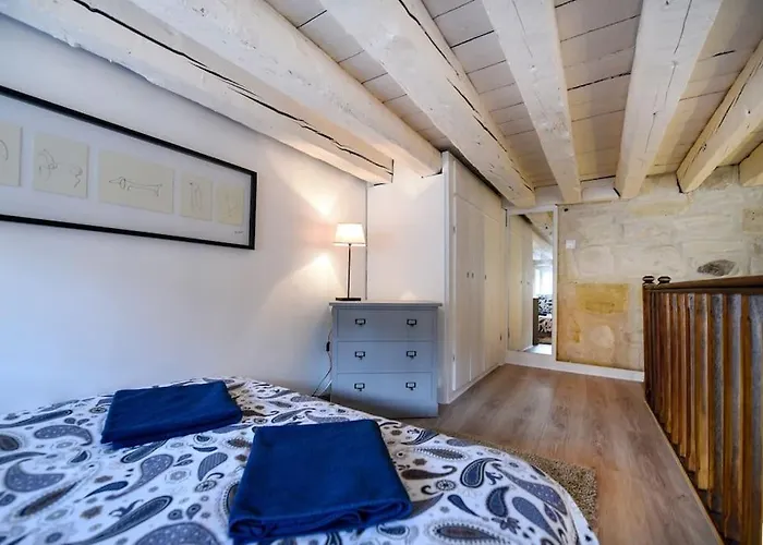 Apartamento T1 Bis Au Coeur Du Vieux *