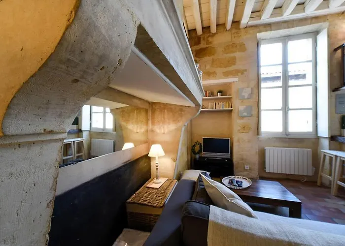 T1 Bis Au Coeur Du Vieux Apartamento